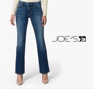 EUC Joe’s 99 curvy Bootcut Jeans fit blue 28 W. Originally $158